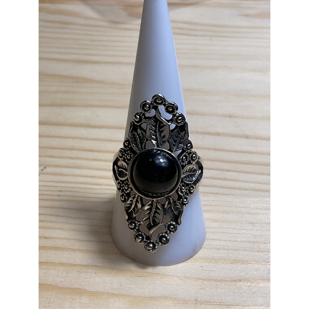 Vintage Silver Ornate Black Onyx Cabochon Cocktail Ring